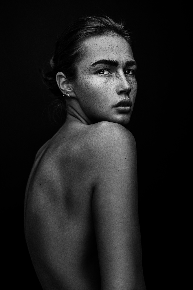 Sensual Beauty [Romi] von Martin Krystynek MQEP