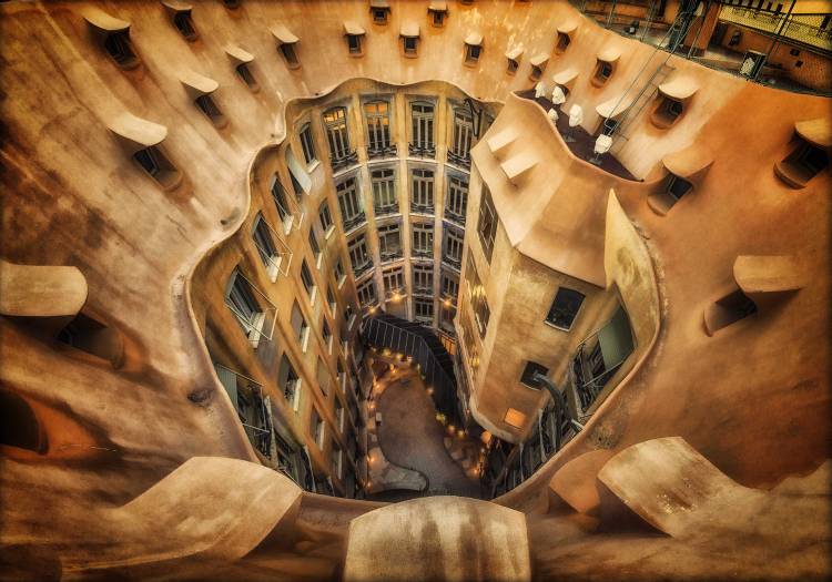 Casa MilA? , La Pedrera, Barcelona. von Massimo Cuomo