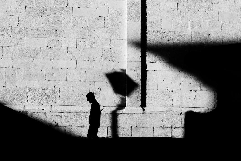 Ombre 4 von Massimo Della Latta