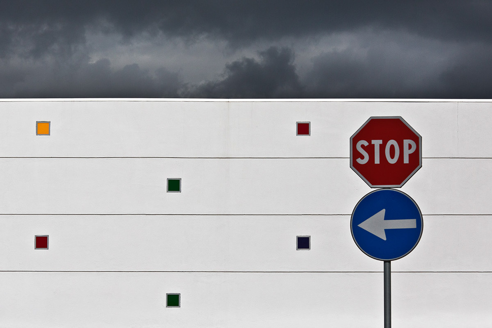 Stop von Massimo Della Latta