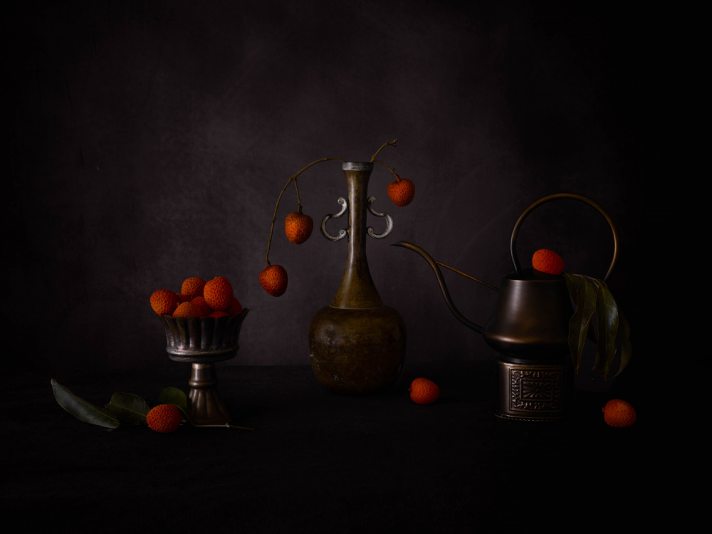 Lychee Show von May G