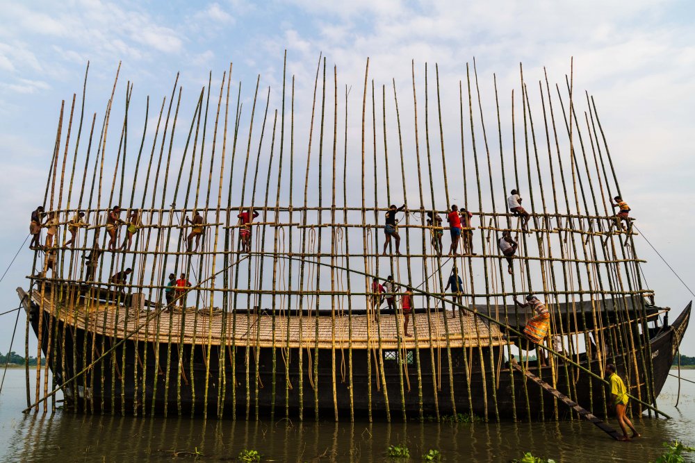 The story of preserving Malar boat. von Md. Arifuzzaman
