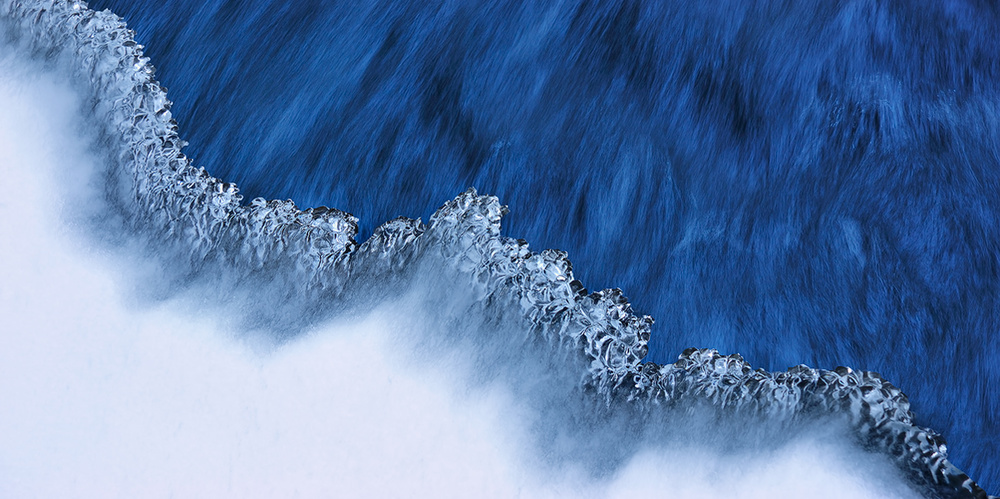 Crystal Border von Mei Xu