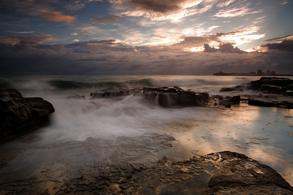 Morning glow von Mel Brackstone