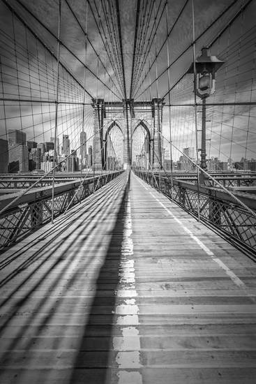 NEW YORK CITY Brooklyn Bridge | Monochrom