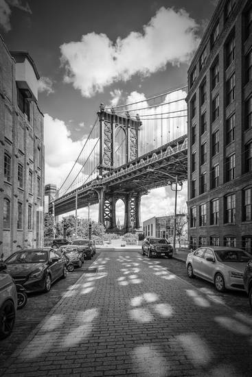 NEW YORK CITY Manhattan Bridge | Monochrom