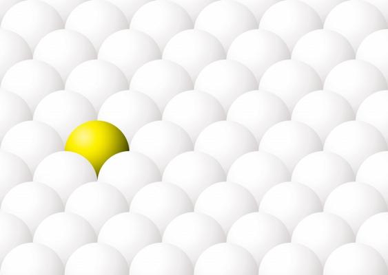 yellow ball out von Michael Travers