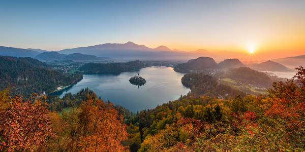 Bleder See in Slowenien Panorama von Michael Valjak