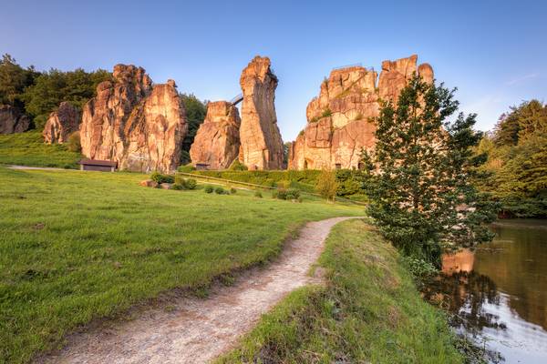 Externsteine im Morgenlicht von Michael Valjak