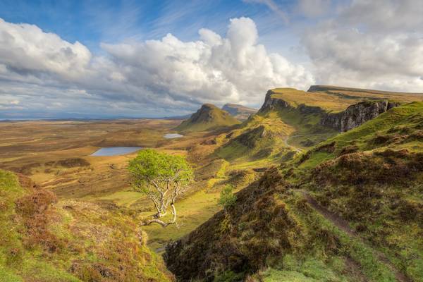 Quiraing auf der Isle of Skye in Schottland von Michael Valjak