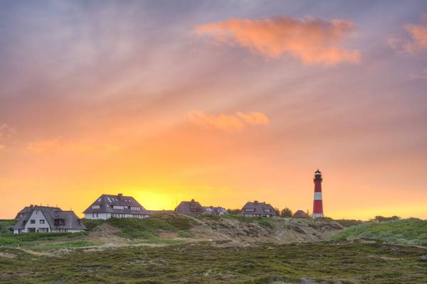Sonnenaufgang in Hörnum auf Sylt von Michael Valjak