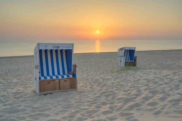 Strandkörbe an der Nordsee in Rantum auf Sylt von Michael Valjak