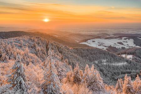 Winterabend auf dem Schauinsland im Schwarzwald