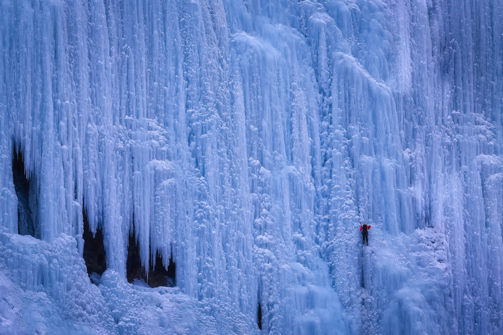 Ice Climber von Michael Zheng