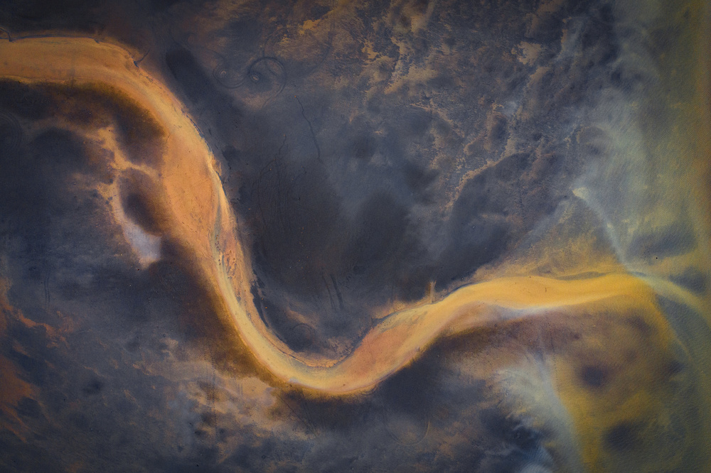 River Flowing to Ocean von Michael Zheng