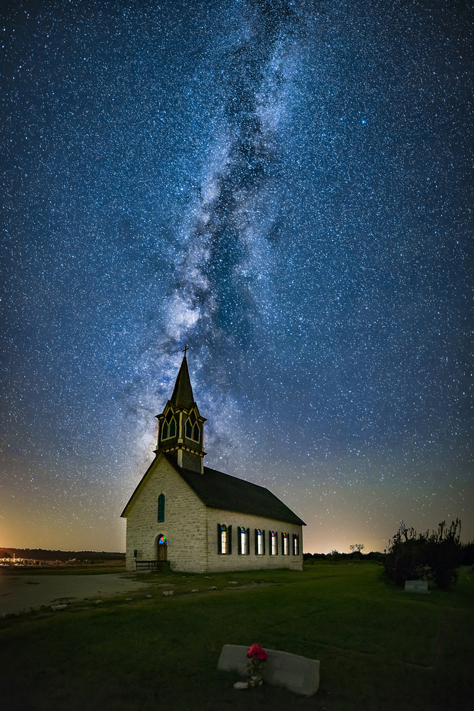 Tunnel to Heaven von Michael Zheng