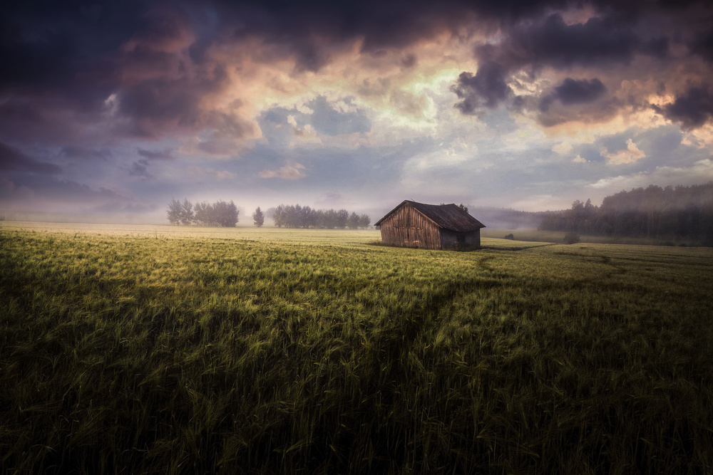 The sun, it fades in the moonlight. The stars, they fade in the daylight. von Mika Suutari