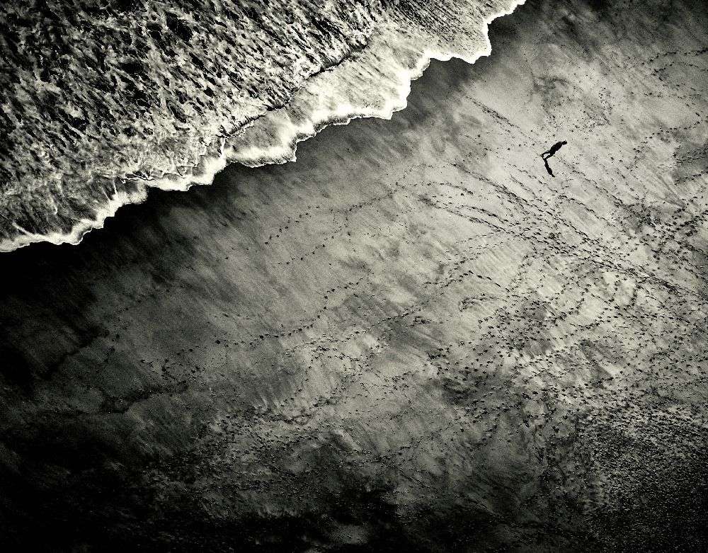 Sie beobachten von Mirela Momanu