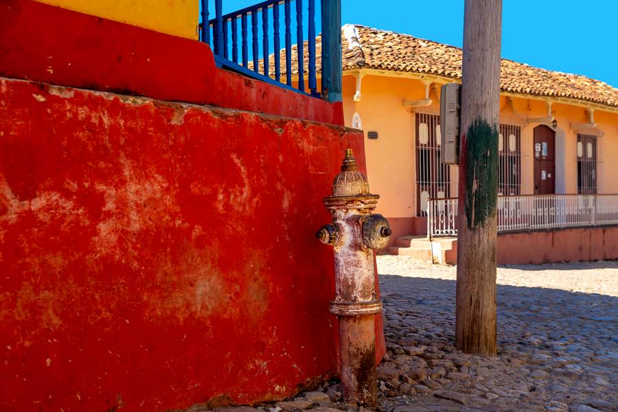 Corner Trinidad, Kuba von Miro May