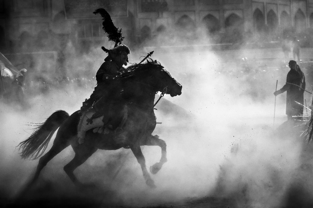 Ausfallschritt von Mohammadreza Momeni