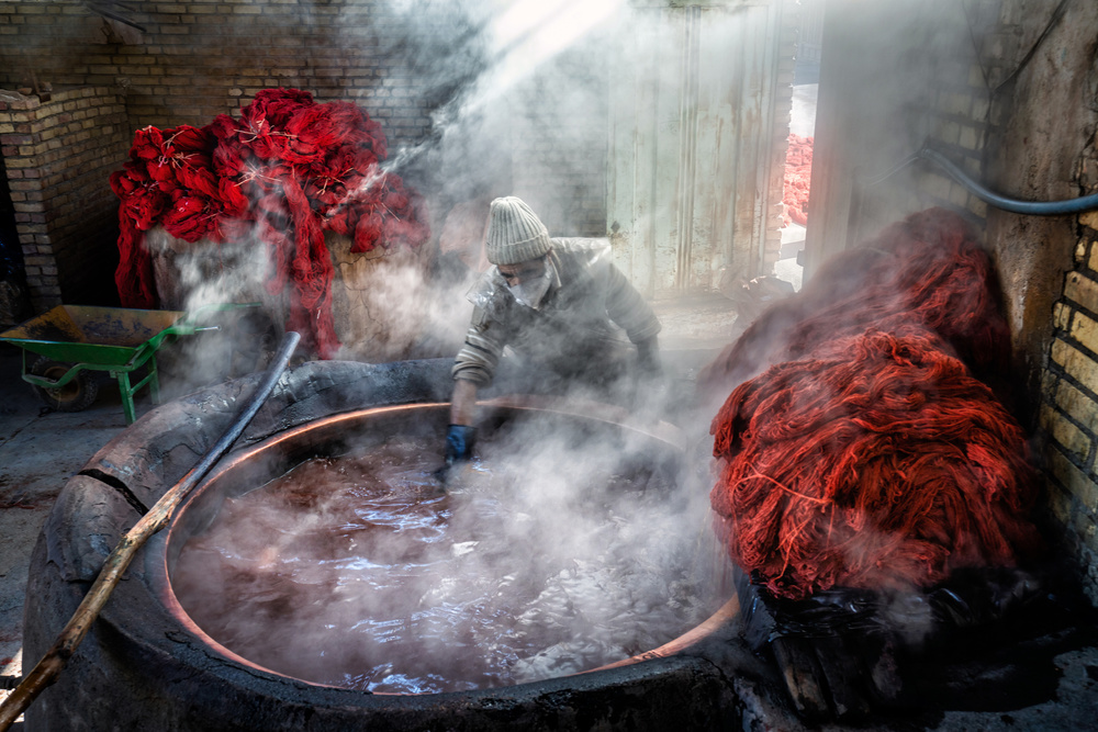 Dyeing von Mohammadreza Momeni