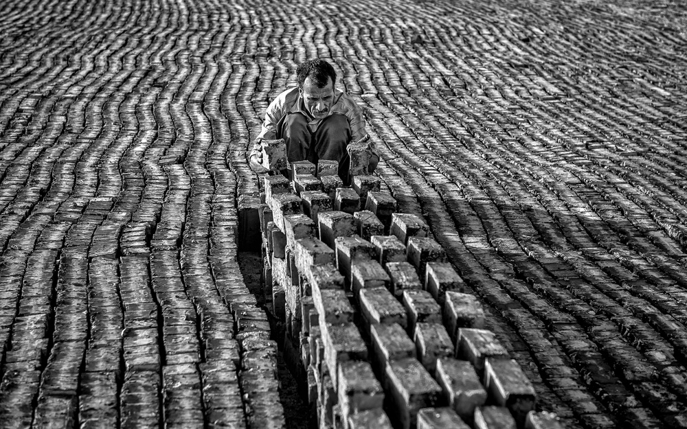 Man-Work von Mohammadreza Momeni