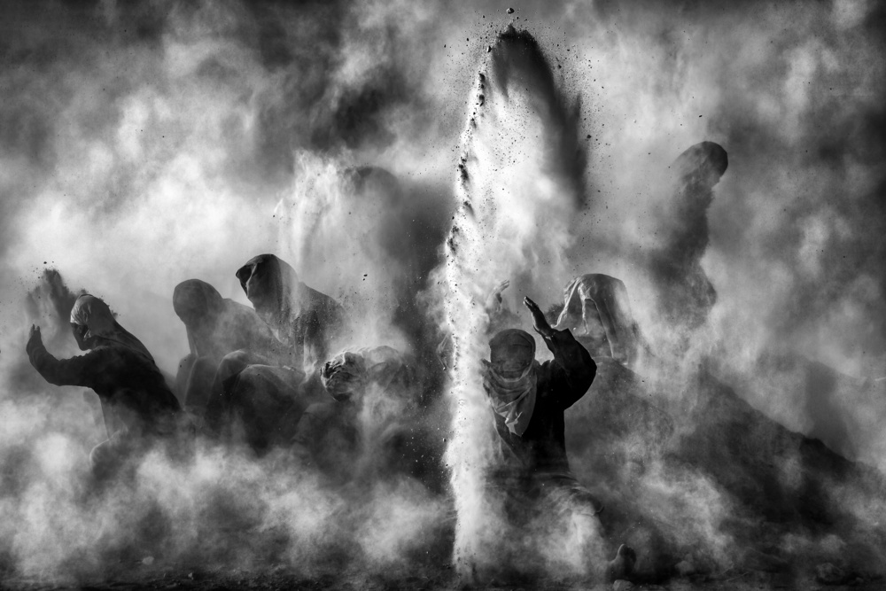 Tragedy von Mohammadreza Momeni