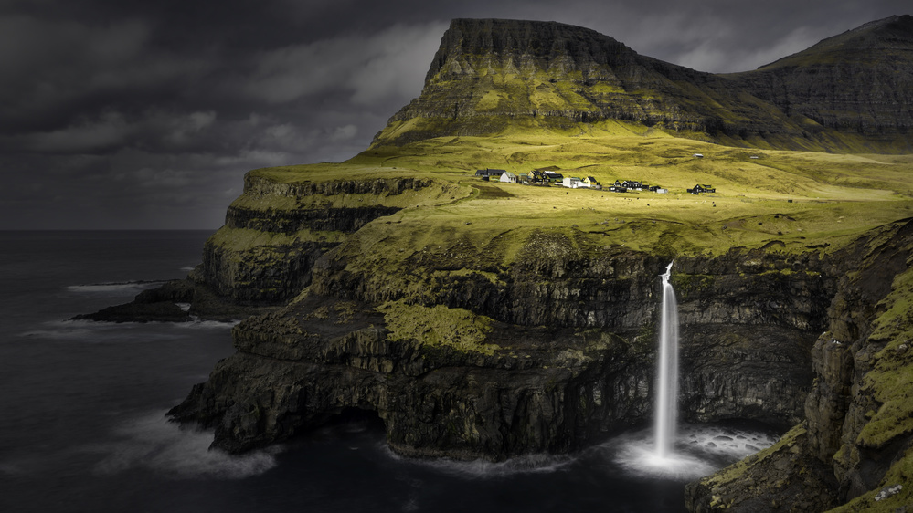 Mulafossur Waterfall von Mozart Chan