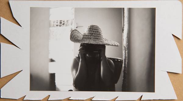 moi chapeautée von Luisa Neige