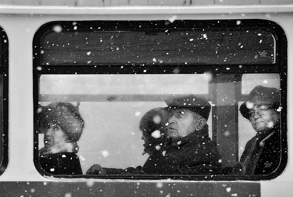 winter passengers von Nicoleta Gabor