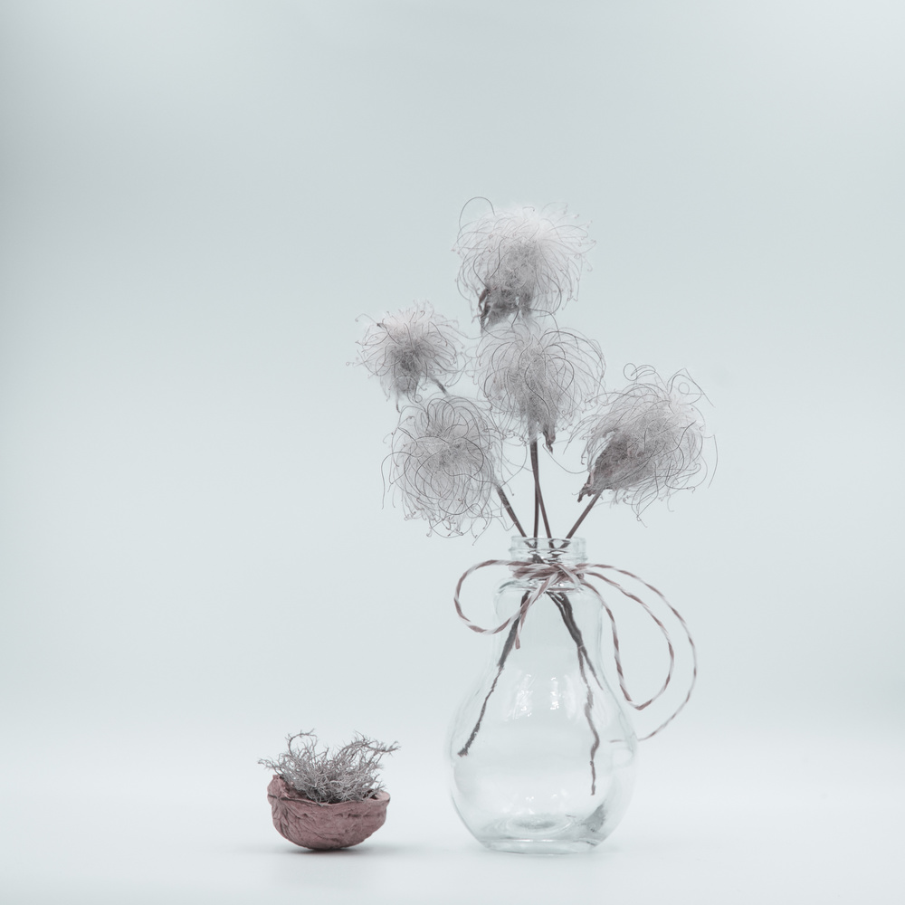 Fluffy White von Nikki Georgieva V E G A N I K