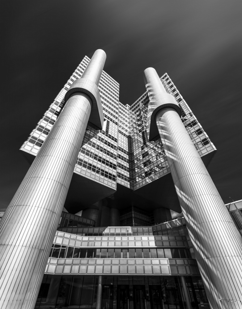 Big towers von Nina Pauli