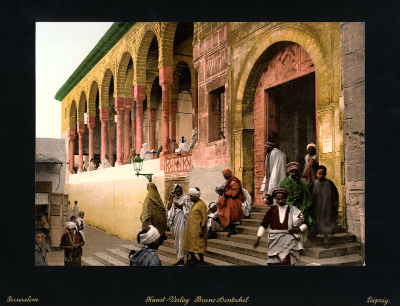 Araber vor Moschee in Tunis von 