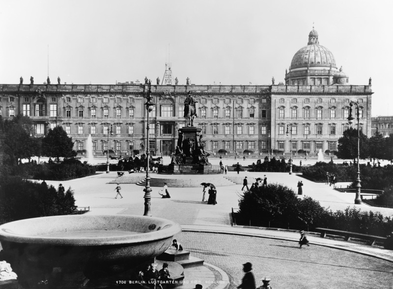 Berl.Stadtschloß vom Lustgarten/Levy von 