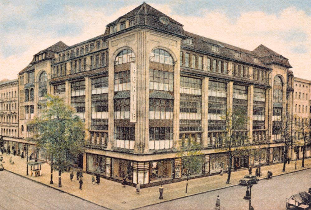 Berlin, Hertie Wilmersdorfer Str. / Pk. von 