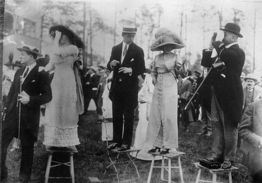 Berlin-Grunewald,Publikum b.Pferderennen von 