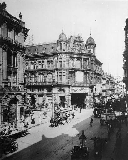 Berlin, Außenansicht Kaiser-Galerie/Levy von 