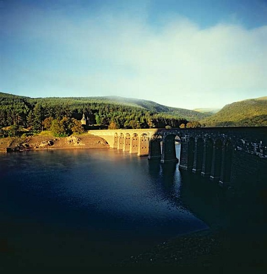 Caban Coch Resevoir von 