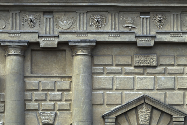 Mantua, Palazzo del Te, Architrave von 