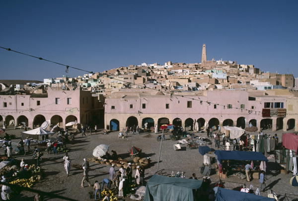 Market place (photo)  von 