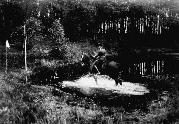 Oberleut.Freyer beim Passieren e.Weihers von 