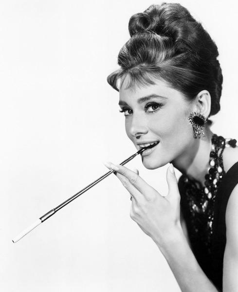 Diamants sur canape Breakfast at Tiffany's de BlakeEdwards avec Audrey Hepburn -  