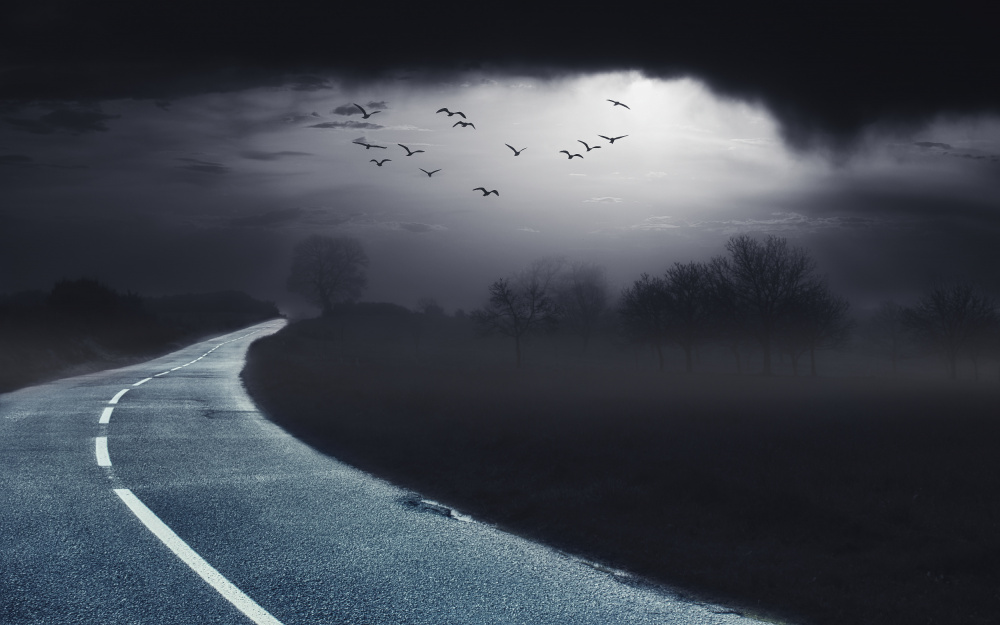 Lighting Blue von Nuno Mendes