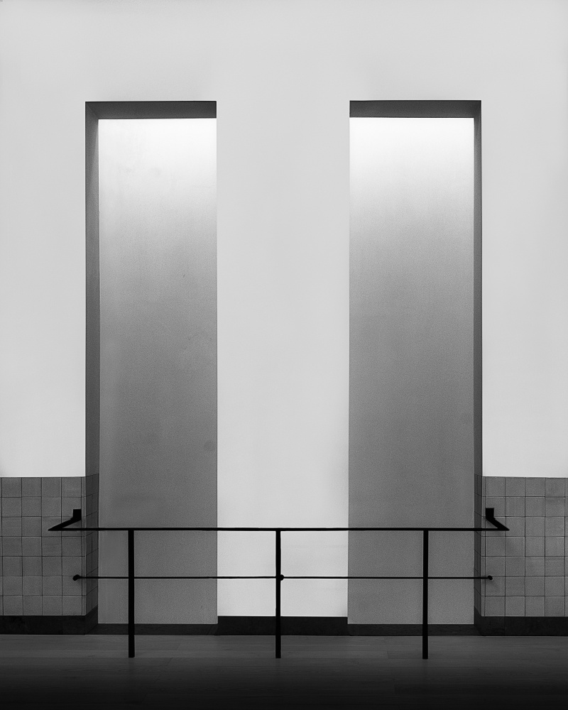 Doors and fence von Olavo Azevedo