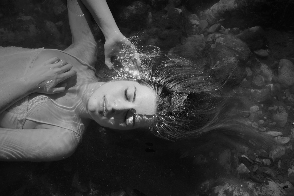 Be Water von Olga Mest