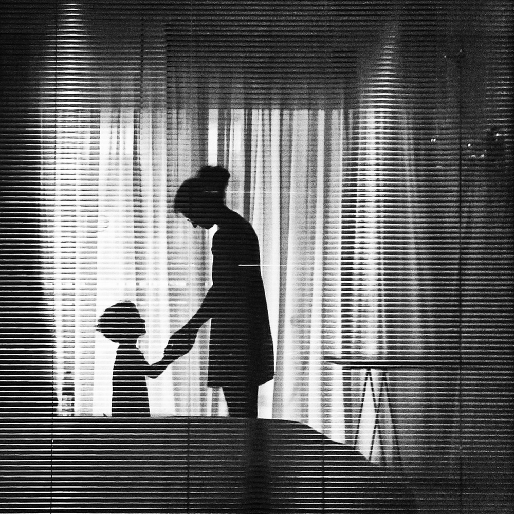 Mama von Omid Sariri