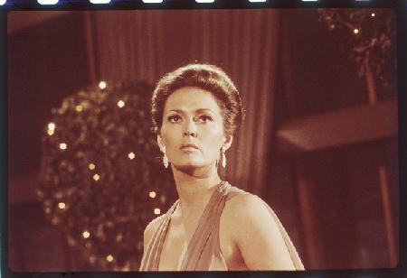 Faye Dunaway on the set of The Towering Inferno