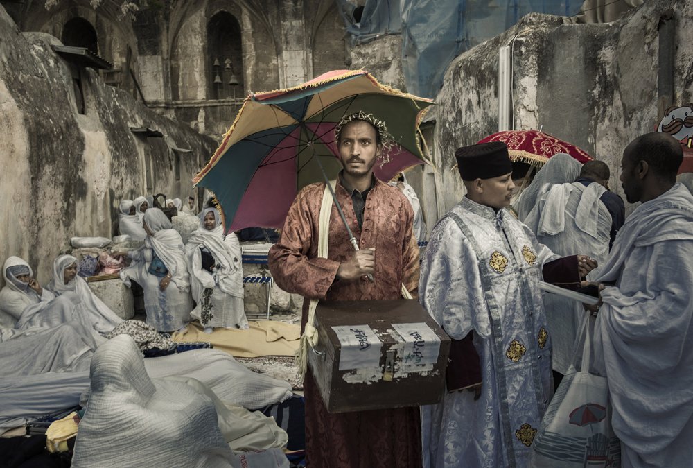 Holy Fire Ceremony, Jerusalem 2017 von Orna Naor