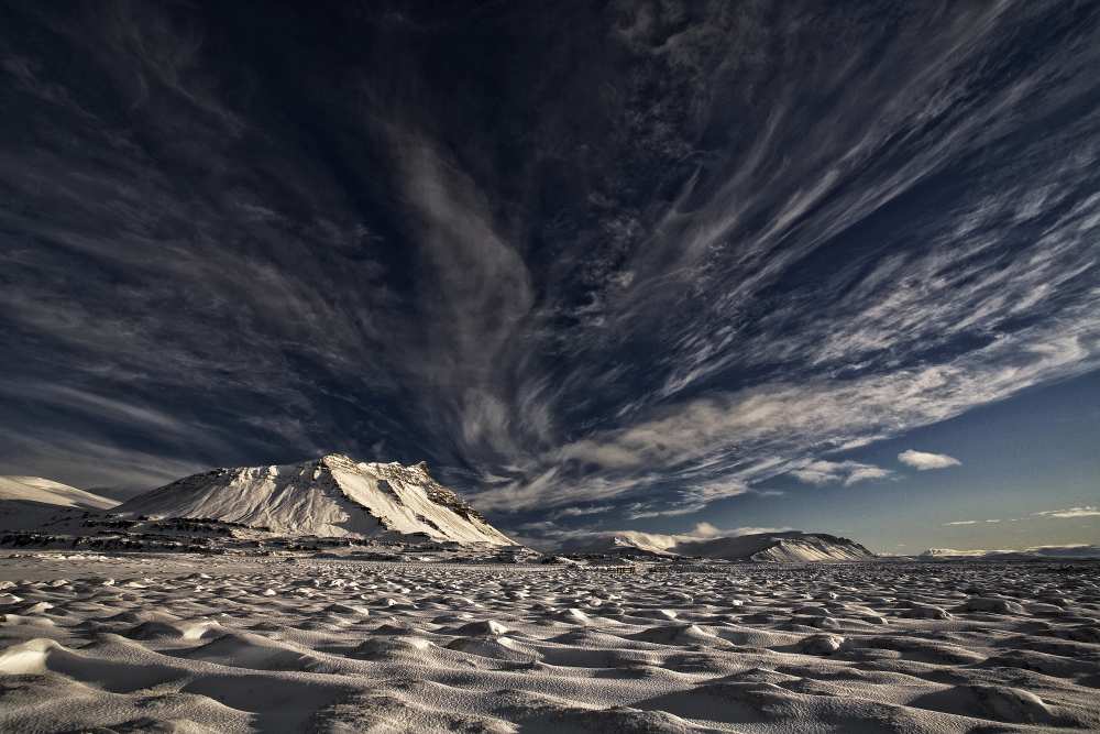 Blue  White von Þorsteinn H. Ingibergsson