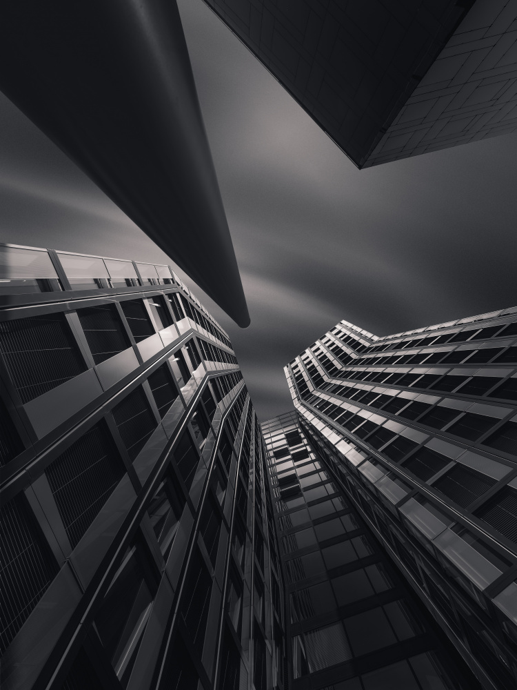 Intrusive Thoughts Repeating von Oscar Lopez